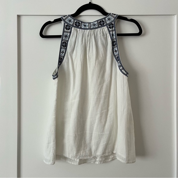 JOIE white & blue embroidered sleeveless blouse S - Picture 5 of 5